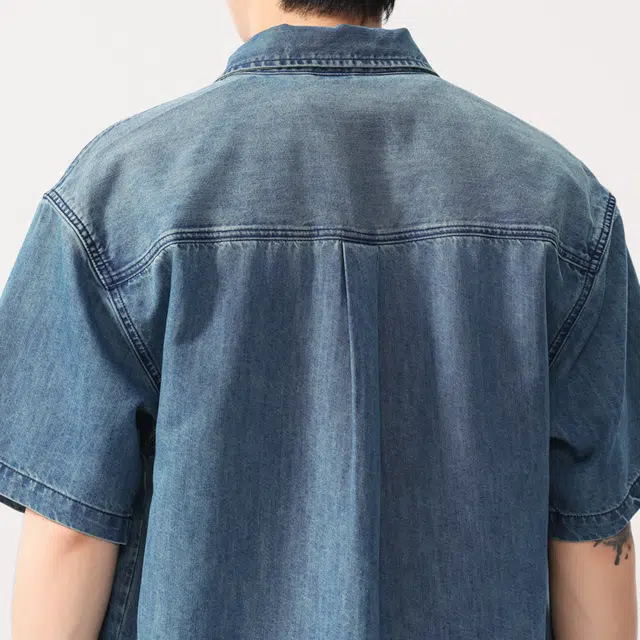 巴塞罗那足球俱乐部 水洗牛仔美式复古宽松潮牌复古做旧短袖衬衫 男女同款 蓝色