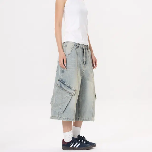 巴塞罗那足球俱乐部 美式复古高街通勤七分裤漂染磨白做旧水洗宽松休闲工装拼接牛仔短裤 男女同款 怀旧蓝