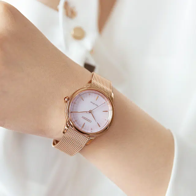 CITIZEN 33mm EM0819-80X