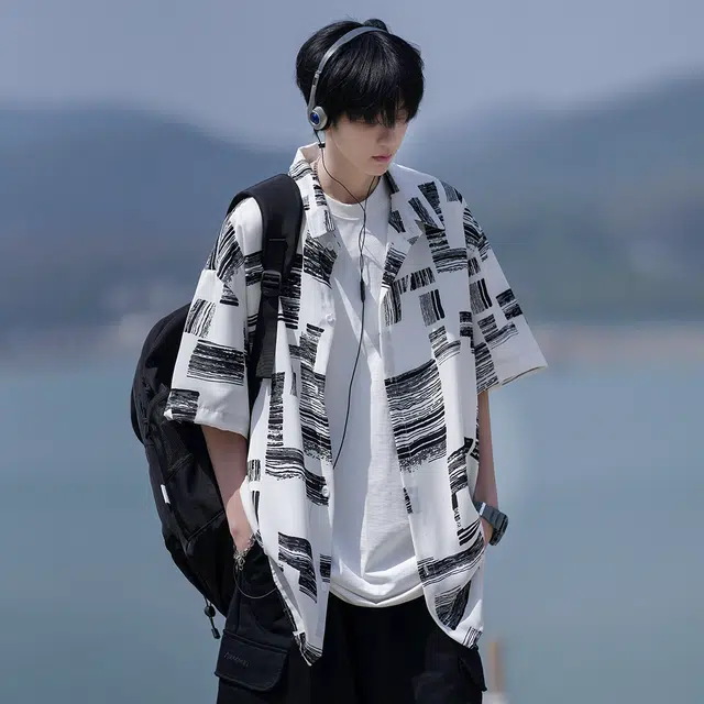 拾个壹先生 港风宽松潮牌半袖短袖衬衣休闲翻领上衣外套衬衫 男女同款