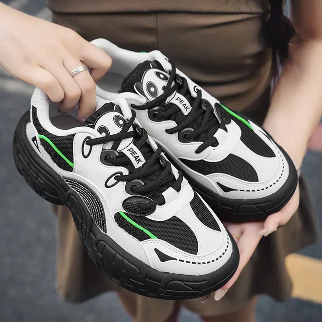 匹克 态极熊猫鞋 软弹百搭 减震增高耐磨防滑 低帮 生活休闲鞋 女款 乳白黑色