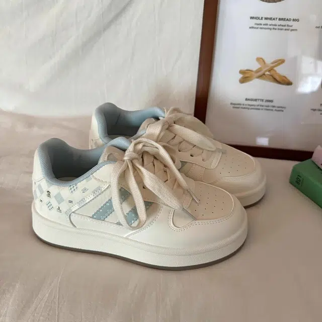 面包鞋 融合多种风格 满足多样场景需求 低帮 板鞋 女 米兰