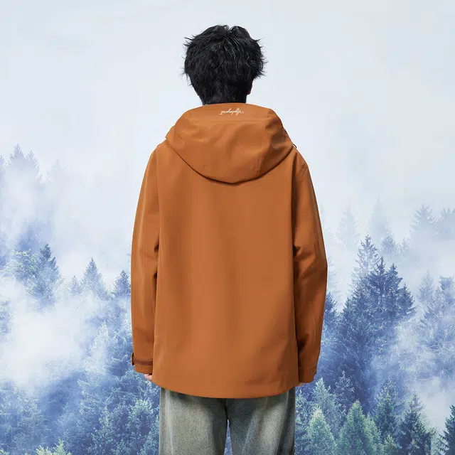 雅鹿  字母印花纯色山系户外徒步大口袋连帽防水防风保暖舒适加绒长袖外套 冲锋衣 男女同款