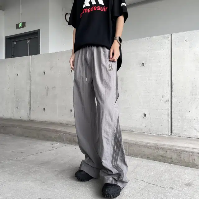PAINT STAIN
