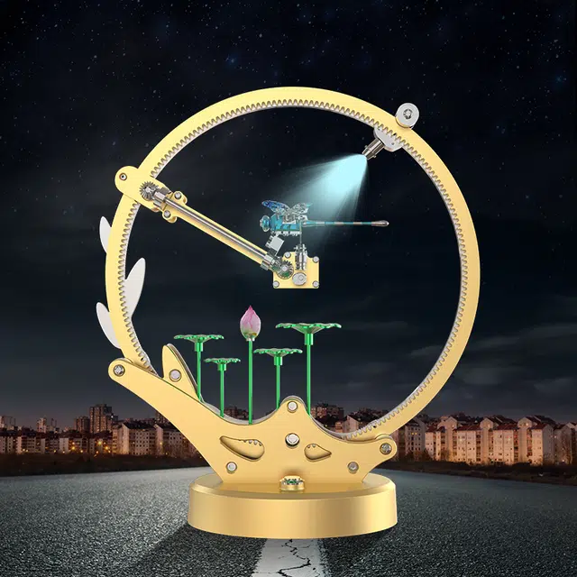 NIKOLA TOY