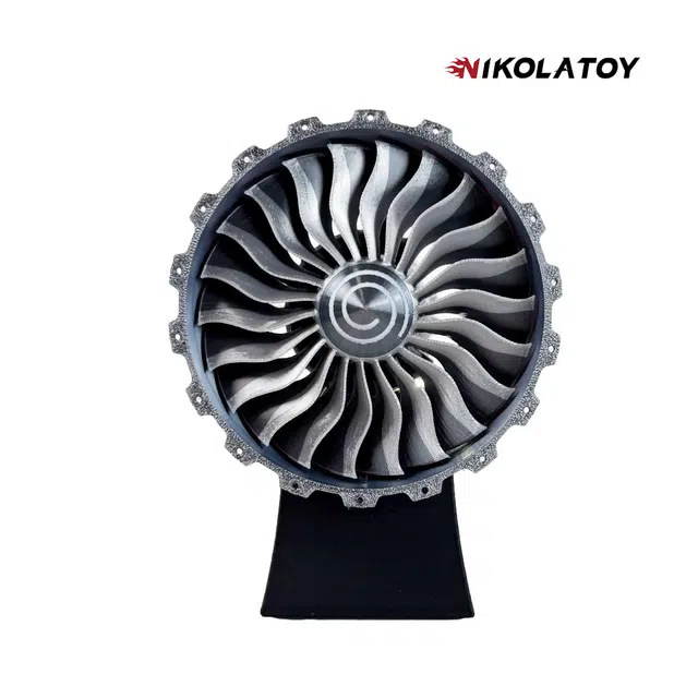 NIKOLA TOY Trent900 25cm