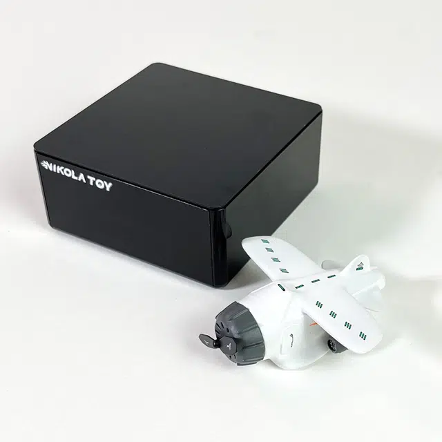 NIKOLA TOY