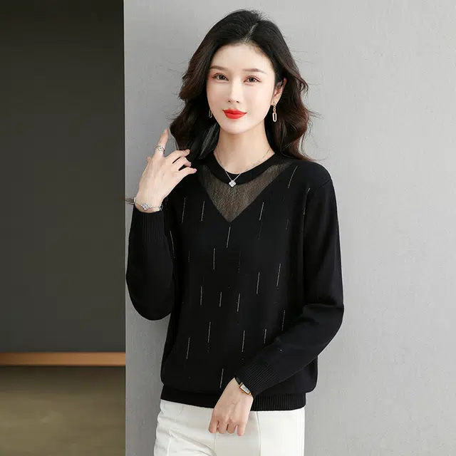 袋鼠 优雅气质时尚宽松百搭减龄纯色圆领蕾丝拼接套头针织衫 女款