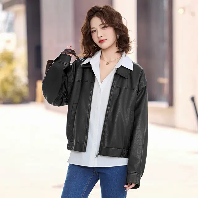 袋鼠 下摆松紧设计气质时尚翻领夹克简约大气皮衣外套 女款
