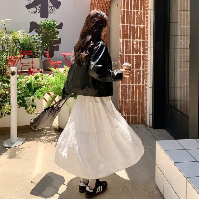 袋鼠 时尚减龄洋气短款韩系甜酷夹克上衣外套皮衣 女款