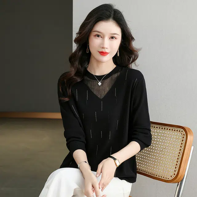 袋鼠 优雅气质时尚宽松百搭减龄纯色圆领蕾丝拼接套头针织衫 女款