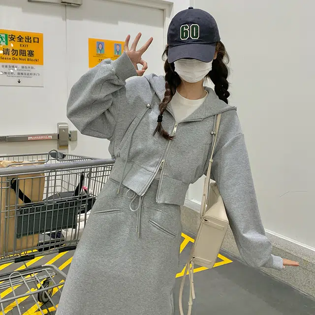 袋鼠 连帽开衫卫衣洋气减龄显瘦穿搭半身裙两件套裙装套装 女款