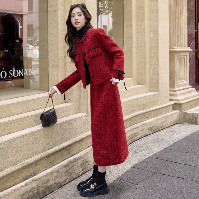 袋鼠 小香风白鸭绒外套轻奢高级感名媛裙子两件套裙装套装 女款