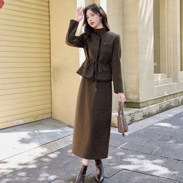 袋鼠 轻奢小香风高级感气质名媛毛呢流苏上衣半身裙两件套裙装套装 女款