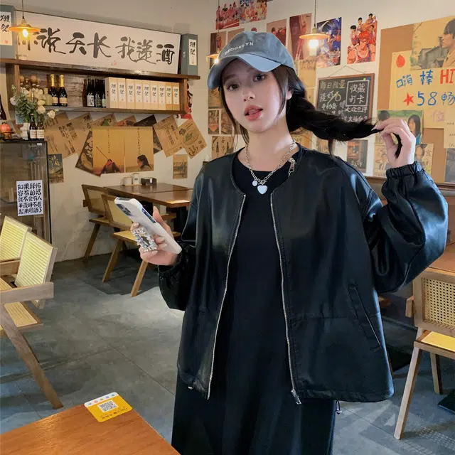 袋鼠 流行超好看酷飒风宽松短款夹克半身裙两件套裙装套装 女款