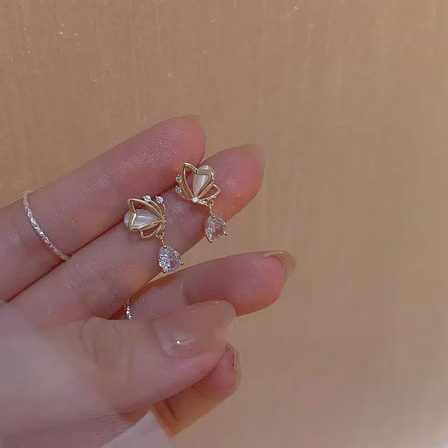 韵系 蝴蝶 轻奢高级优雅小巧 锆石 耳夹 女款