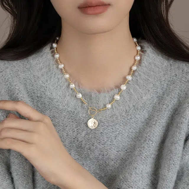 韵系 美人钱币吊坠淡水珍珠 铜镀金 项链 女款