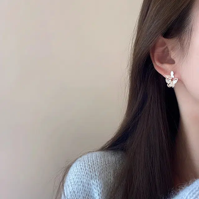 韵系 甜美小众设计感独特双层蝴蝶 锆石 耳环 女款