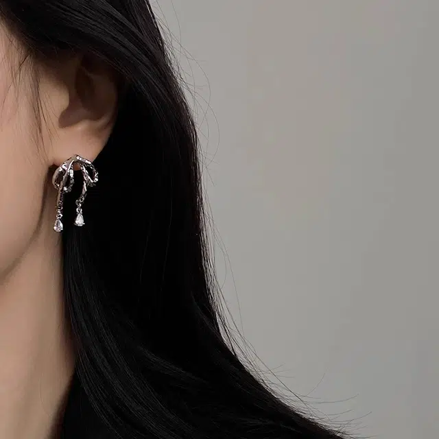 韵系 高级感耳饰冷淡风蝴蝶结 锆石 耳夹 女款