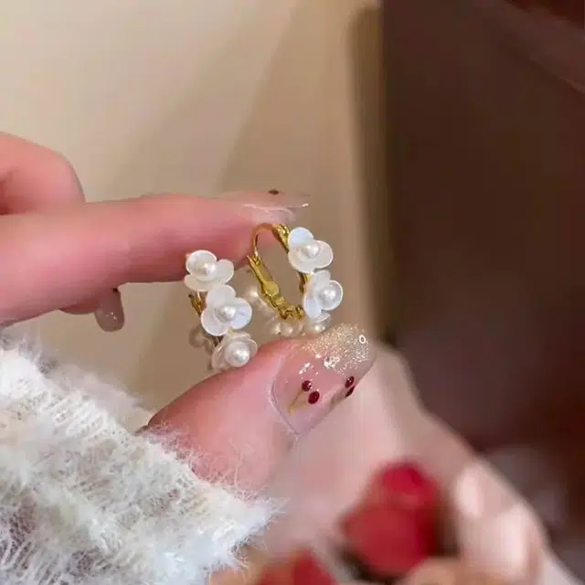 韵系 轻奢精致花朵 铜镀金 耳环 女款