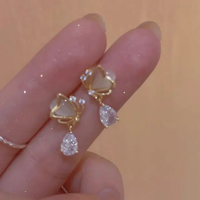 韵系 蝴蝶 轻奢高级优雅小巧 锆石 耳夹 女款