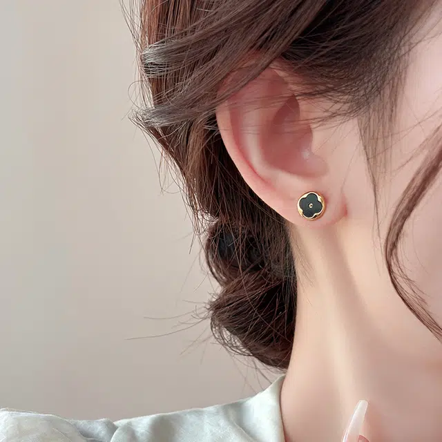 韵系 四叶草 铜镀金 耳钉 女款