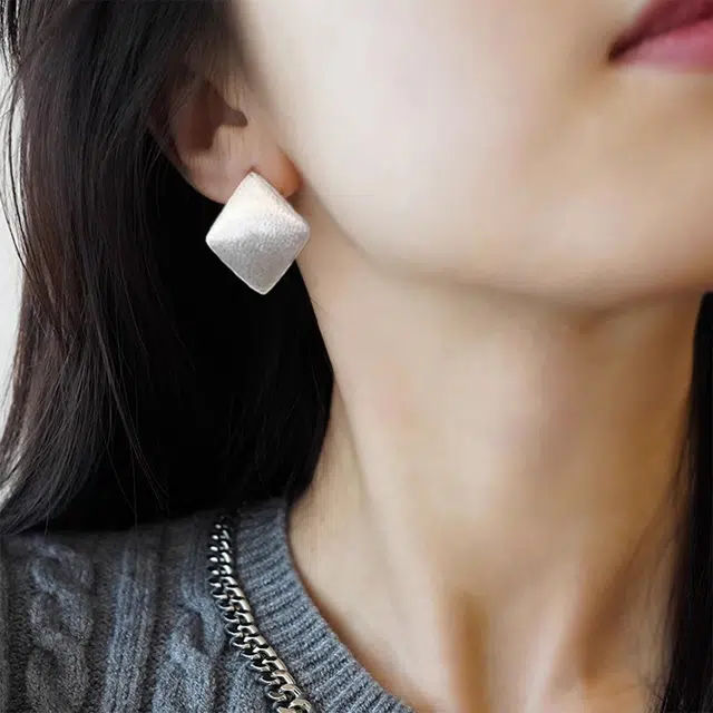 韵系 冷淡风菱形几何拉丝 铜镀金 耳环 女款
