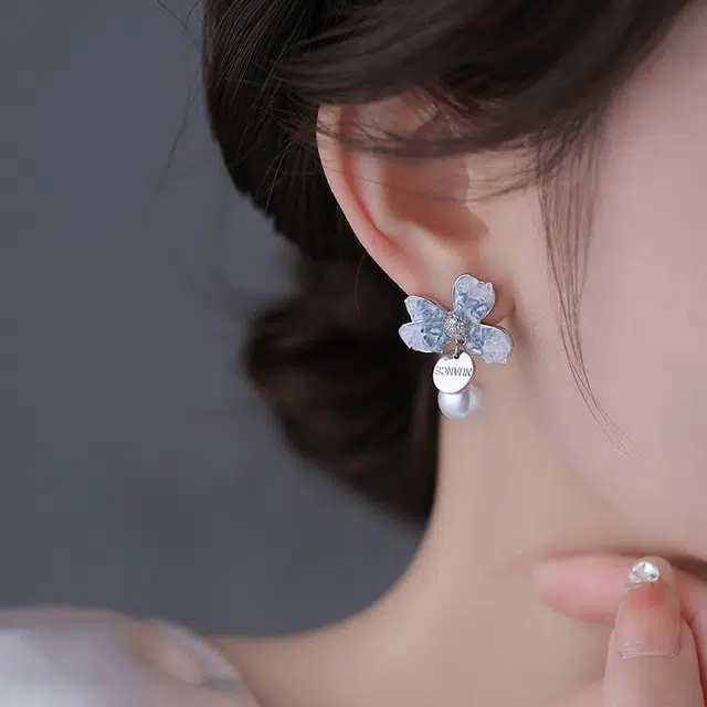 韵系 不对称渐变花朵高级感 锆石 耳环 女款