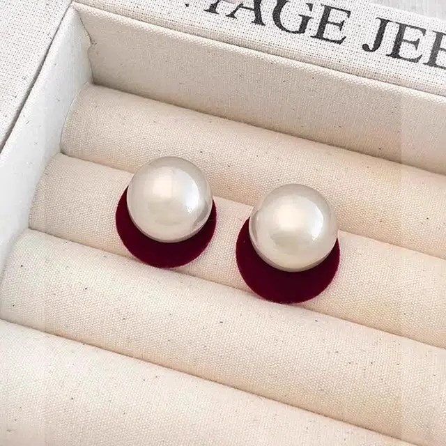 韵系 复古安可拉红植绒珍珠 铜镀金 耳环 女款