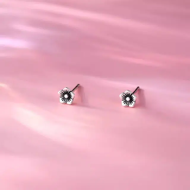 S999