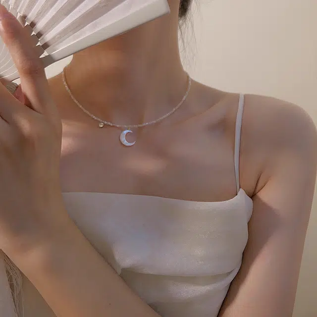 韵系 轻奢小众心间月 铜镀金 项链 女款