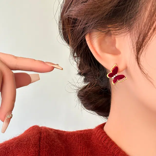 韵系 不对称丝绒蝴蝶花朵甜美 铜镀金 耳环 女款