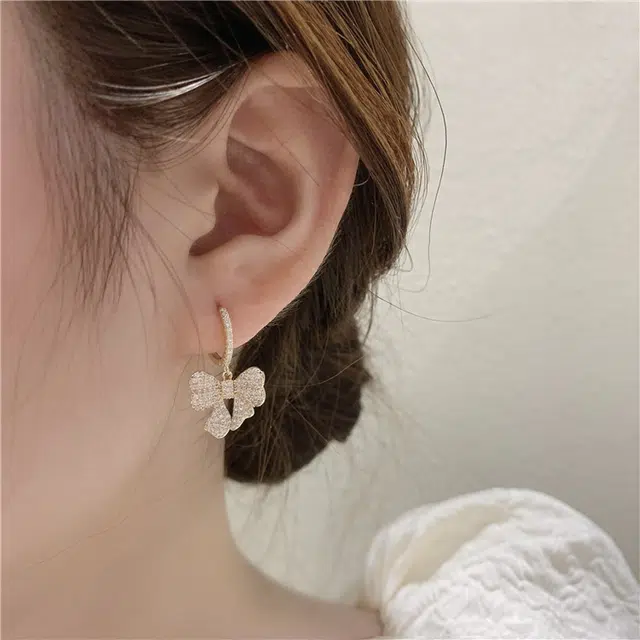 韵系 蝴蝶结高级感夏季小众设计感微镶钻耳坠甜美气质 铜镀金 耳环 女款