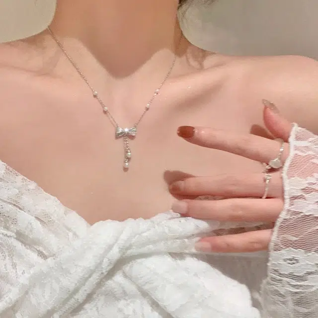 韵系 甜美精致蝴蝶结流苏仿珍珠高级感小众设计颈链 锆石 项链 女款