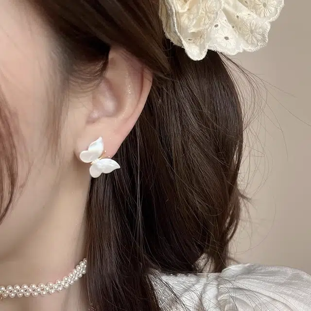 韵系 蝴蝶轻奢高级感甜美 贝壳 耳环 女款
