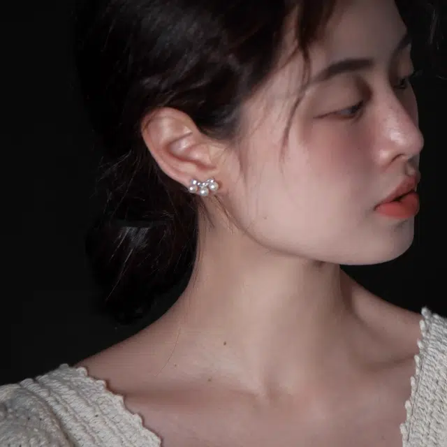 韵系 韵系小巧精致轻奢小众甜美 微镶锆石珍珠 耳钉 女款