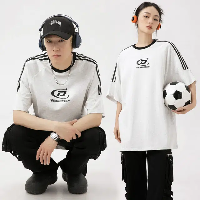 DEAR BETSY logo T