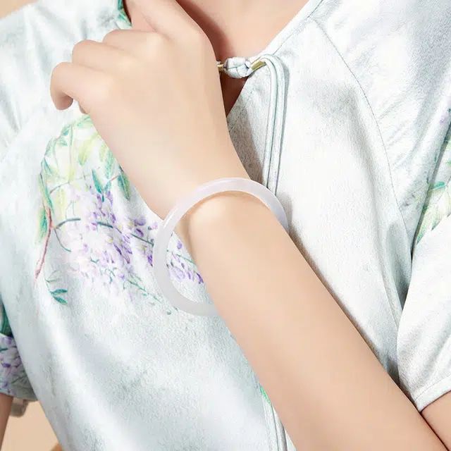 阿梵尼 白月光叮当镯冰种温润 玉髓 手镯 女款