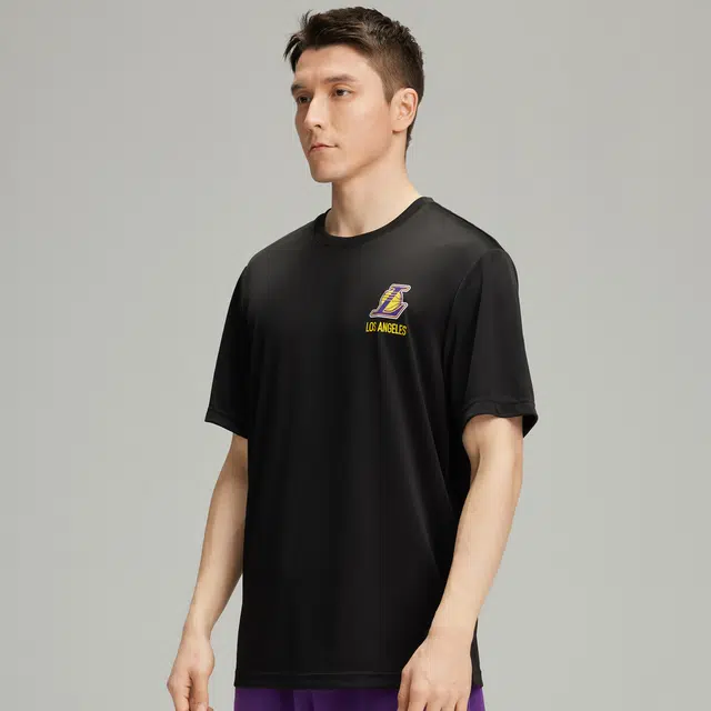 NBA T