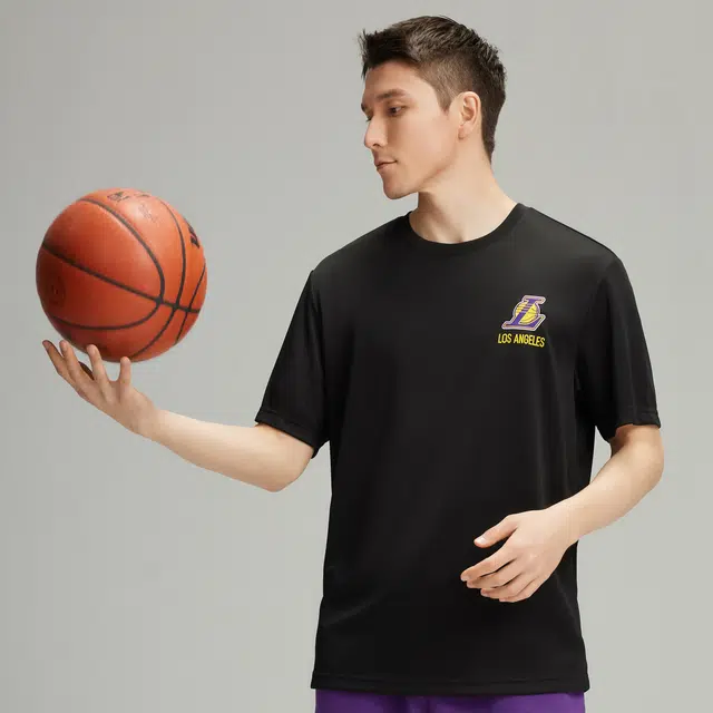 NBA T
