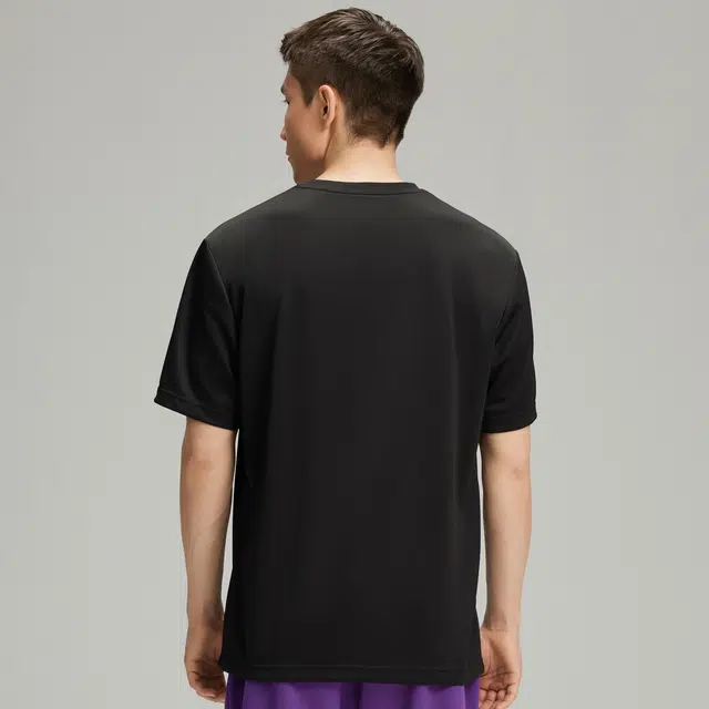 NBA T