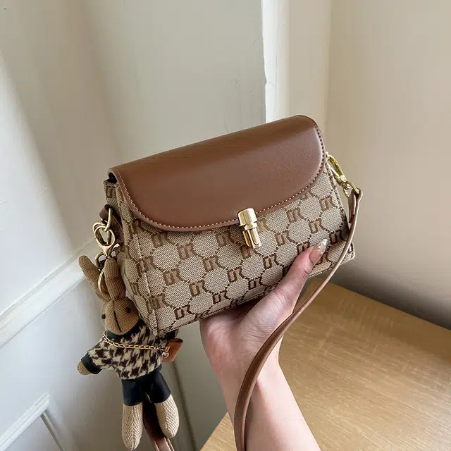 纳兰杜 包包女百搭时尚休闲通勤印花小众品牌女包 织物拼合成革 小方包单肩包斜挎包 小号 女款 咖色