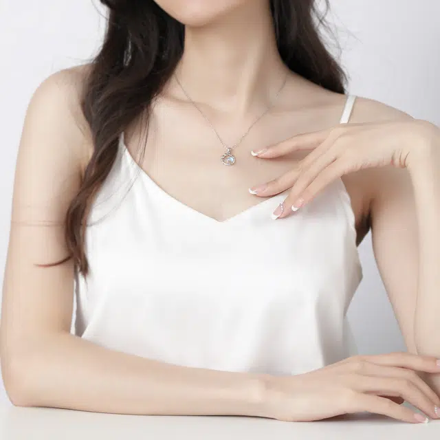 S925