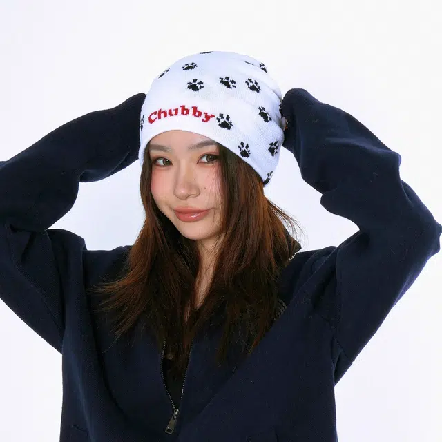 CAREBEARS Heart Bear Beanie