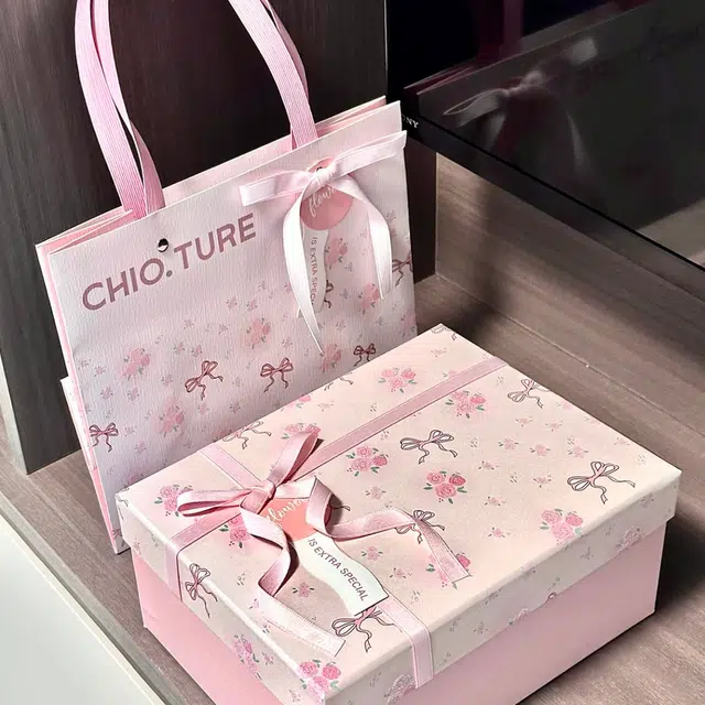 稚优泉 花语清韵系列 唇部礼盒彩妆套装 易上色自然玻璃唇镜面修饰轮廓