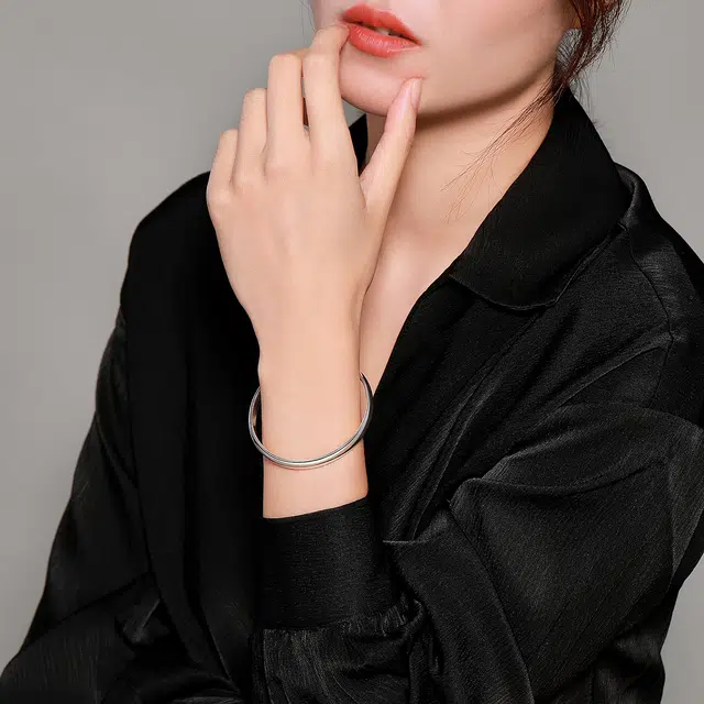 梦金园 简约设计银镯 素圈光面活口手饰 轻奢小众 足银 手镯 女款