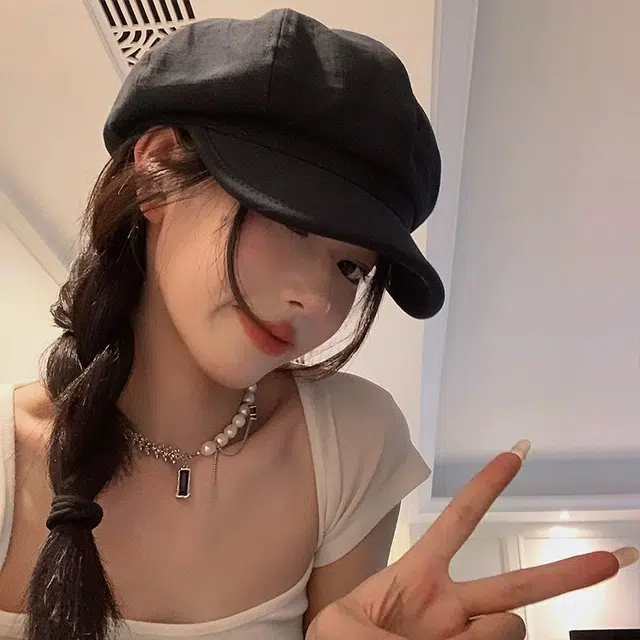 攸委 文艺风时尚黑色防寒保暖百搭显脸小 棉 贝雷帽 女款
