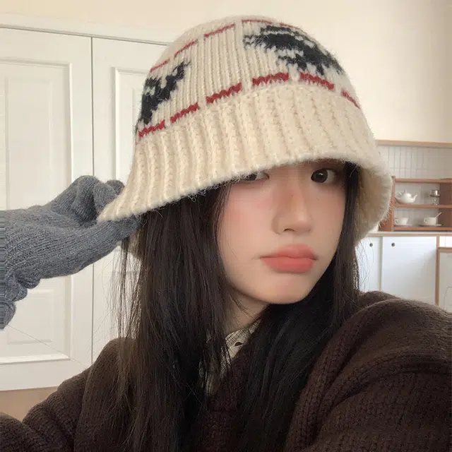 【秋冬降温必备】 攸委 黑色复古百搭通勤针织帽女冬季韩系百搭显脸小毛线水桶帽子 腈纶 加厚防寒保暖时尚绒线帽渔夫帽 男女同款情侣款