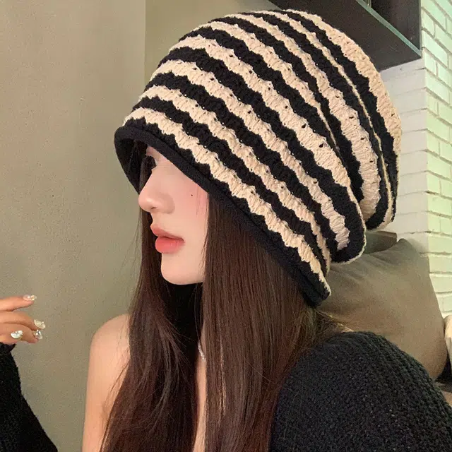 【宽松大头围显脸小】 攸委 韩版时尚百搭通勤条纹堆堆帽女秋冬季保暖加厚防寒护耳帽 针织 高级设计感套头冷帽包头帽子绒线帽 女款