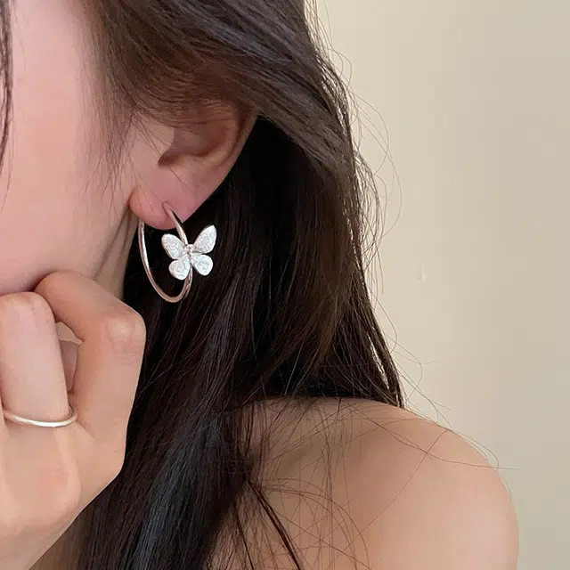EAR PARTNER